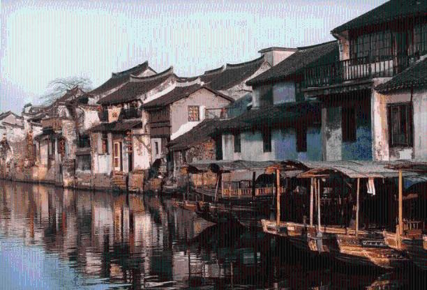 巧变同色